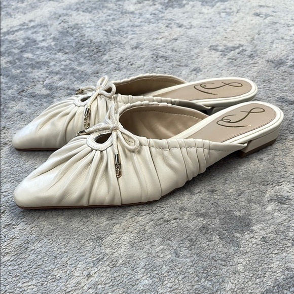 New Sam Edelman Julia Ruched Pointed Toe Flats Ivory Marfil Balletcore Sz 5.5 - Picture 2 of 12
